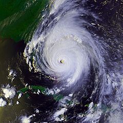 240px-Hurricane_Floyd_14_sept_1999_2030Z.jpg