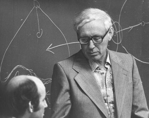 3-3.Botvinnik.McGill_University_Lecture.Montreal.1977.102645344.NEWBORN.lg.jpg