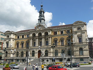 320px-Ayuntamiento_de_Bilbao.jpg