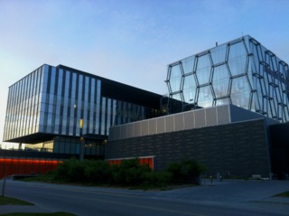 320px-Mike-and-Ophelia-Lazaridis-Quantum-Nano-Centre.jpg