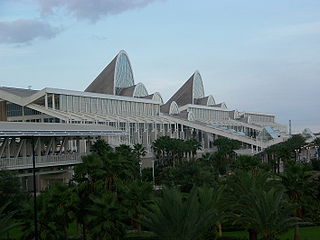 320px-Orange_County_Convention_Center.jpg