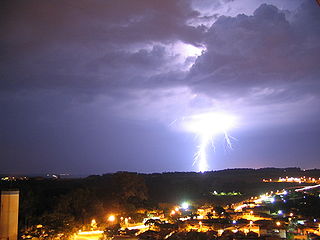 320px-Thunder.jpg