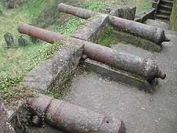 320px-Youghal_Battery.JPG