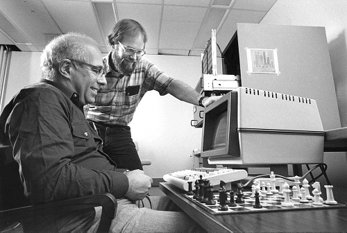 5-2a.Carnegie_Mellon_University.Berliner-Hans_Ebeling-Carl.198X.L062302001.CMU.lg.jpg