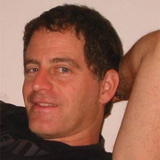GilEFuchs.jpg