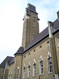 Gouvernement_Bouillonstraat_Bremer_Maastricht.jpg