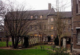 Maastricht_University_-_Faculty_of_Economics.jpg