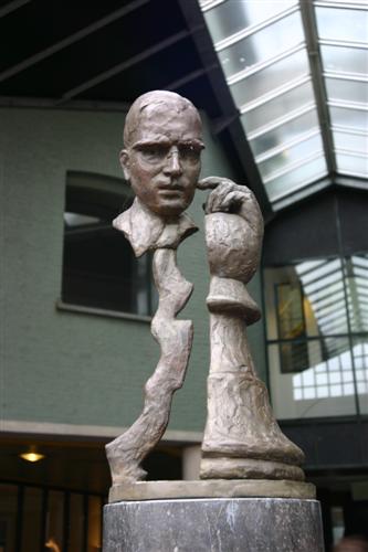 Max_Euwebeeld.jpg