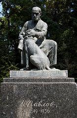 MonumentIPAVLOV.jpg