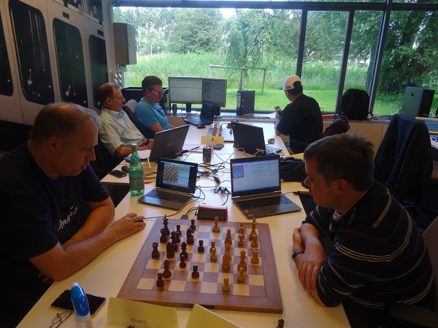 WCCC2016_R6.jpg