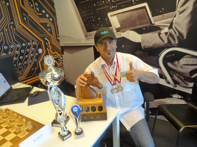 WCCC2017_Erdo_ShannonTrophy.JPG