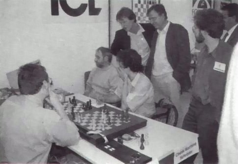 madrid1992ChessmachineVsSparc.jpg